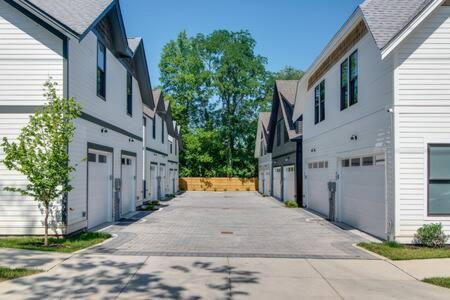 The Eastland - Lovely City Home Close To All! 纳什维尔 外观 照片